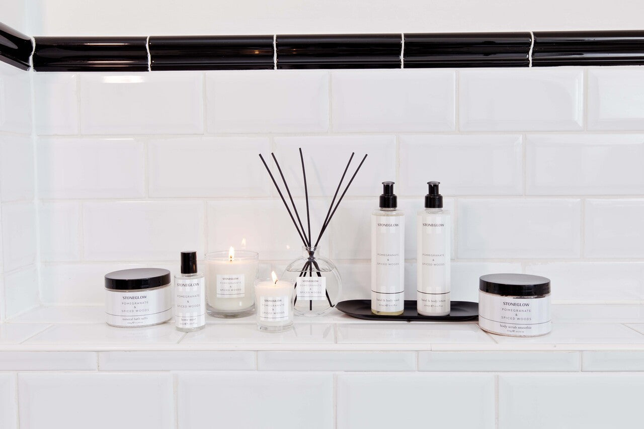 Modern Classics - Pomegranate & Spiced Woods - Scented Reed Diffuser 120ml
