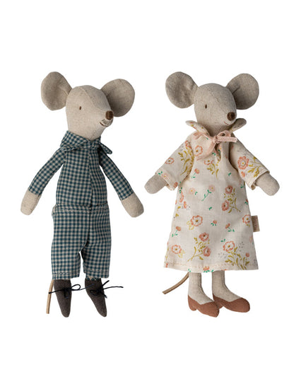 Maileg Grandma and Grandpa Mouse in Cigar Box – Play Set