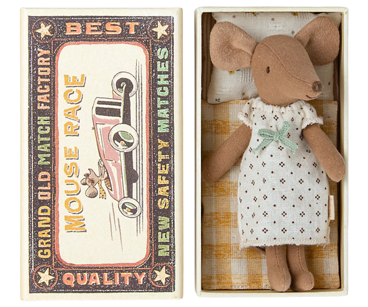 Big sister mouse in matchbox